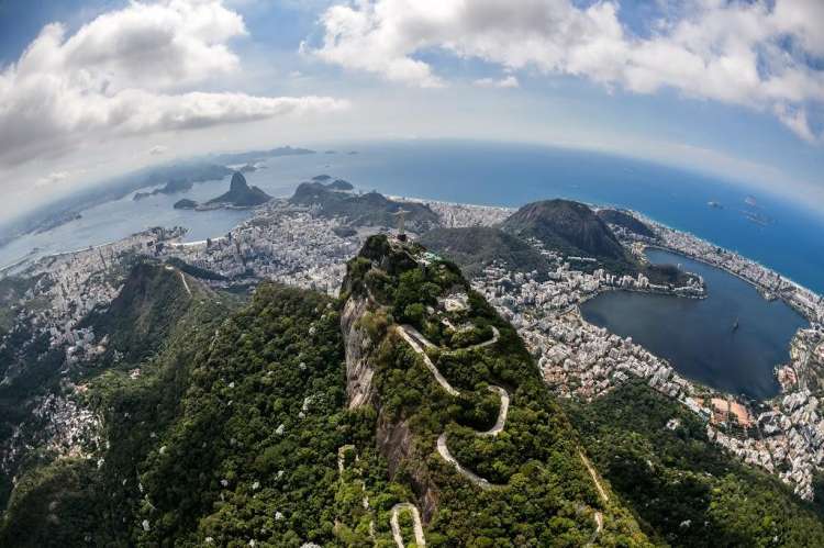 Natale e capodanno a Rio: questa volta vista dall'alto è ancora più bella!